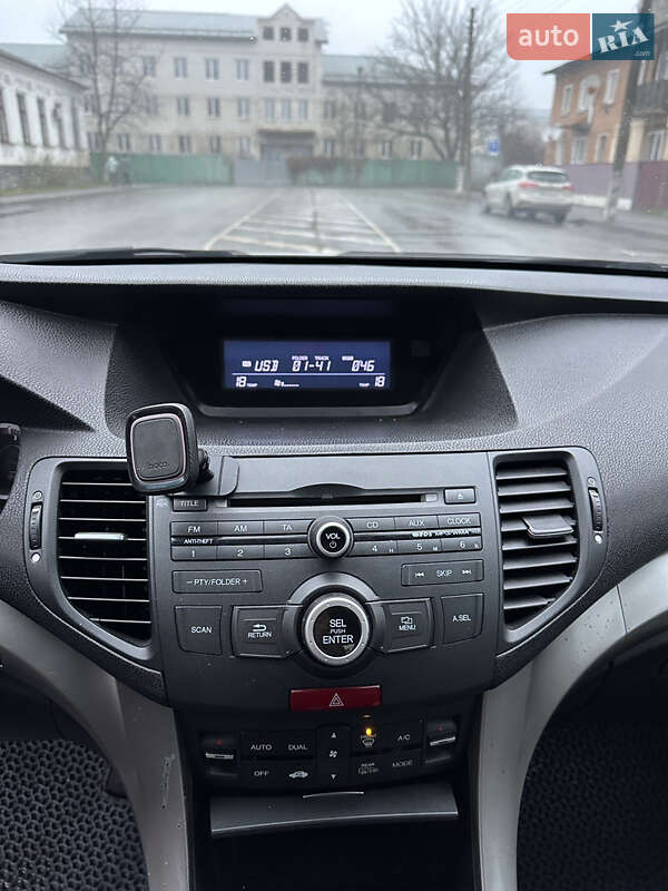 Седан Honda Accord 2010 в Радомишлі фото 21 Седан Honda Accord 2010 в Радомишлі