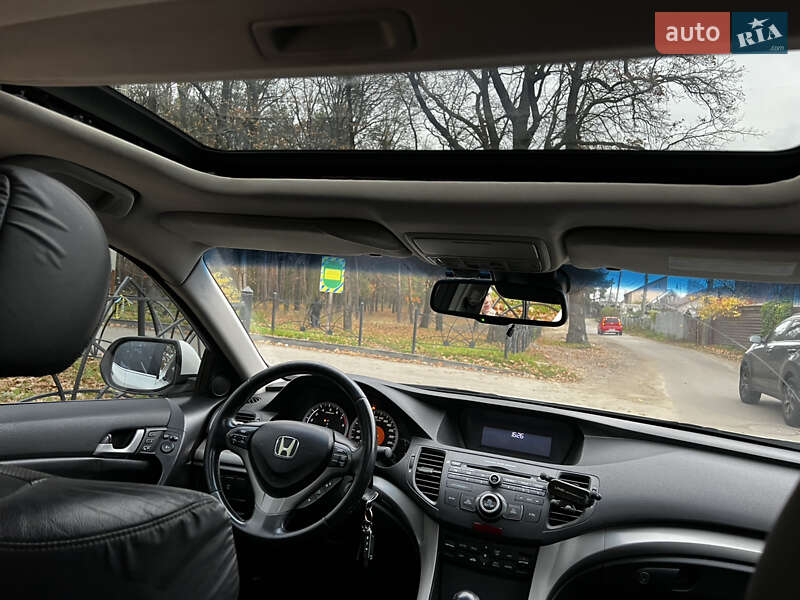 Седан Honda Accord 2008 в Киеве