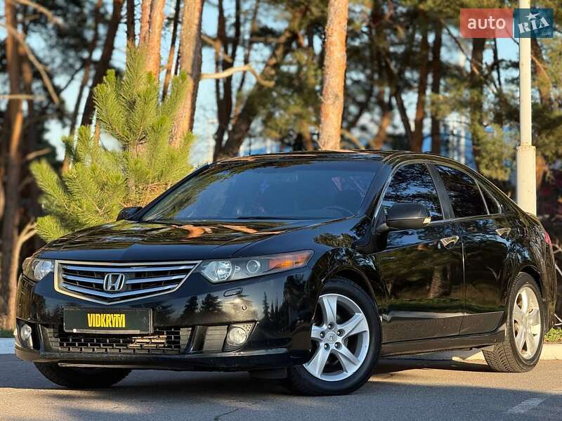 Седан Honda Accord 2008 в Киеве