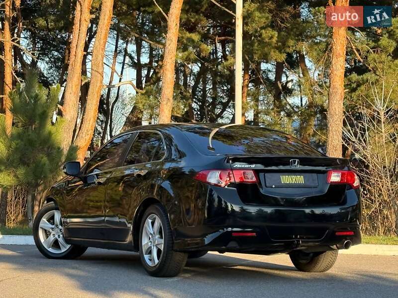 Седан Honda Accord 2008 в Киеве