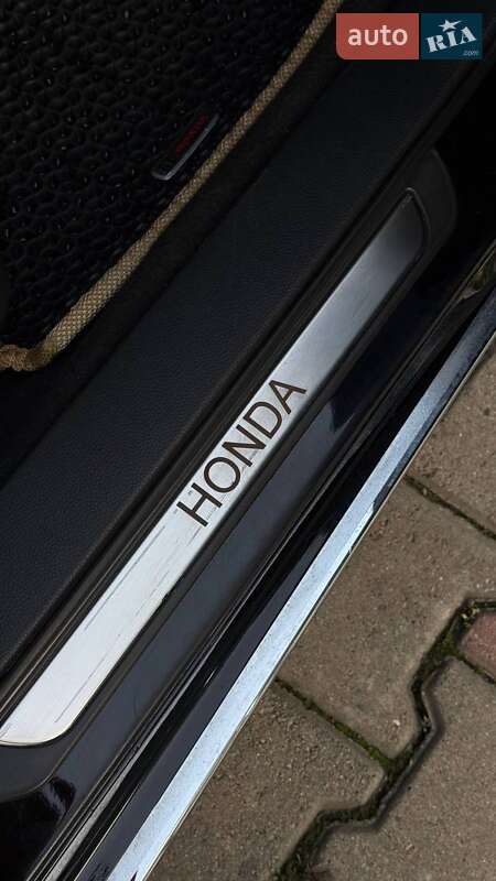 Седан Honda Accord 2018 в Одессе