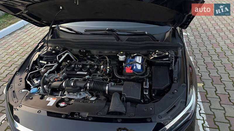 Седан Honda Accord 2018 в Одессе