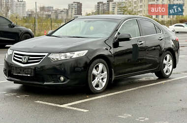 Седан Honda Accord 2011 в Києві