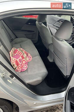 Седан Honda Accord 2014 в Рівному
