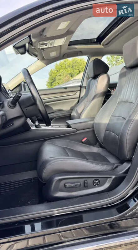 Седан Honda Accord 2019 в Кропивницком