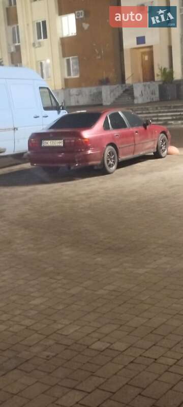 Седан Honda Accord 1994 в Вараше