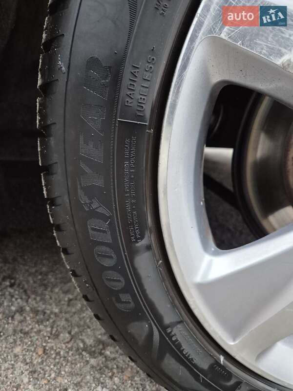 Седан Honda Accord 2012 в Днепре