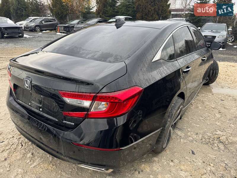 Седан Honda Accord 2018 в Львове