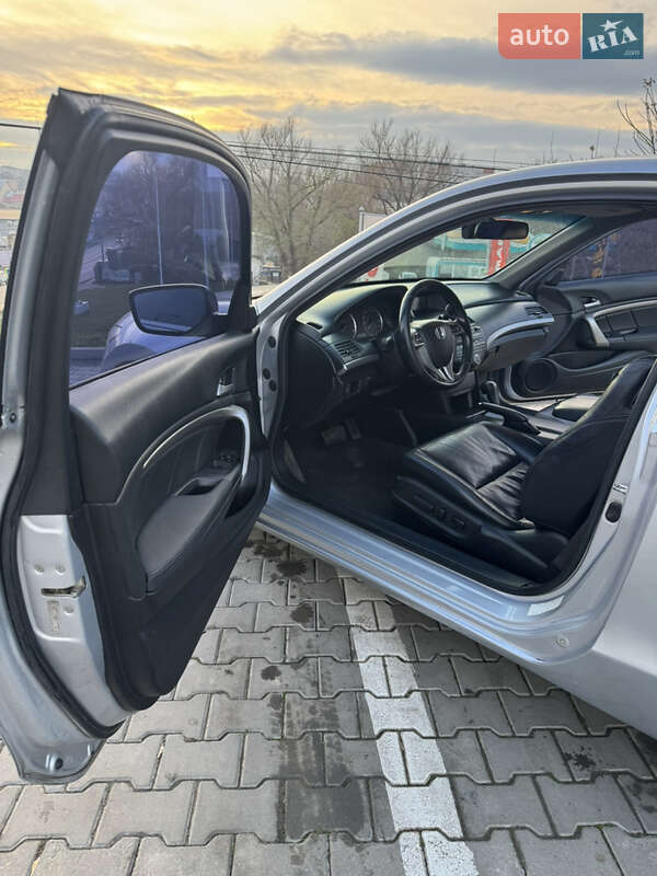 Купе Honda Accord 2008 в Чернівцях фото 16 Купе Honda Accord 2008 в Чернівцях