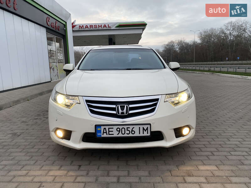Седан Honda Accord 2011 в Полтаві