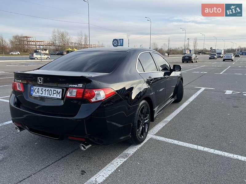 Седан Honda Accord 2008 в Киеве