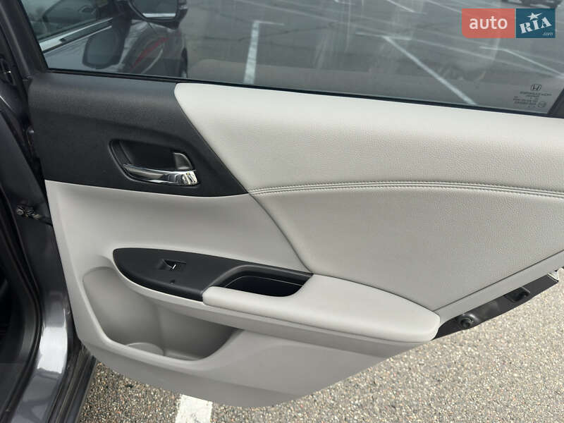 Седан Honda Accord 2017 в Києві