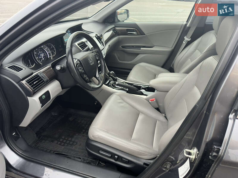 Седан Honda Accord 2017 в Києві