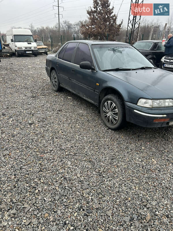 Седан Honda Accord 1993 в Києві