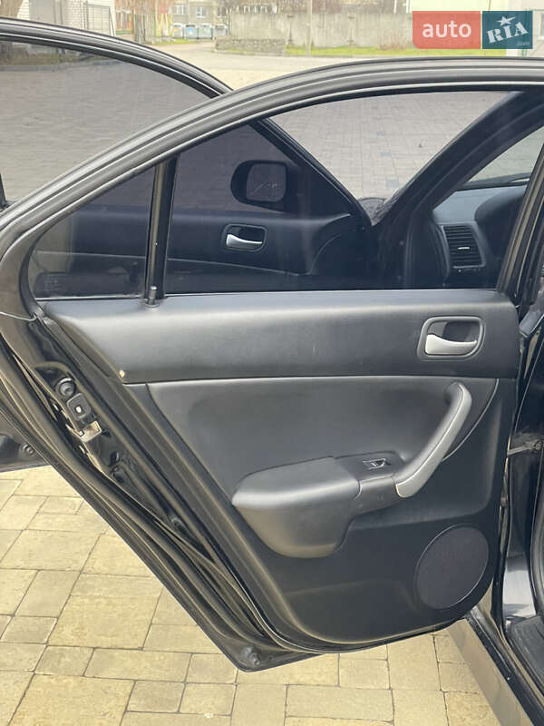 Седан Honda Accord 2005 в Кременчуці фото 14 Седан Honda Accord 2005 в Кременчуці