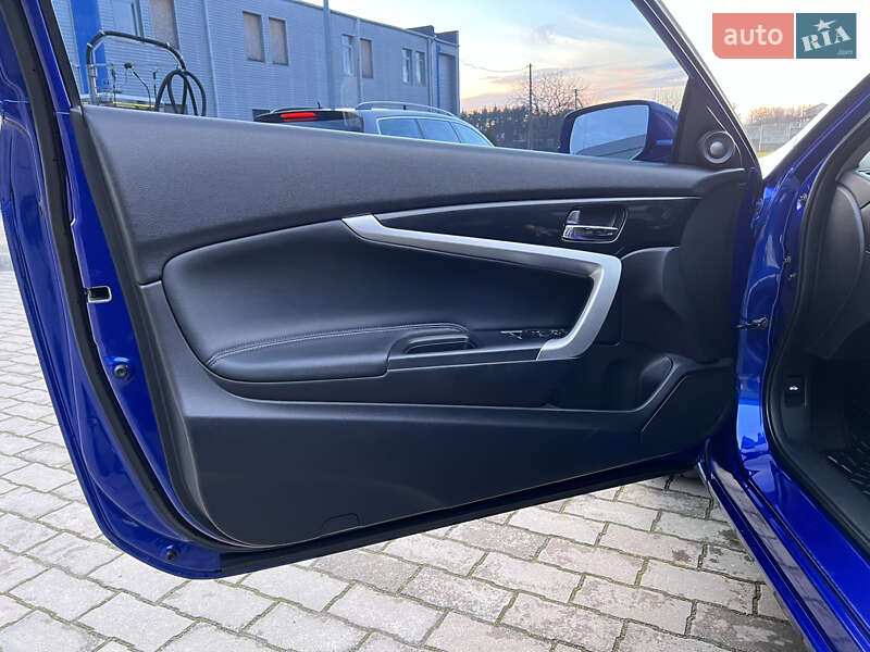 Купе Honda Accord 2012 в Малине