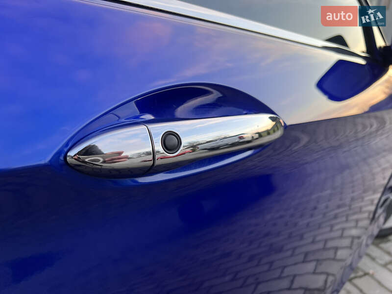 Купе Honda Accord 2012 в Малине