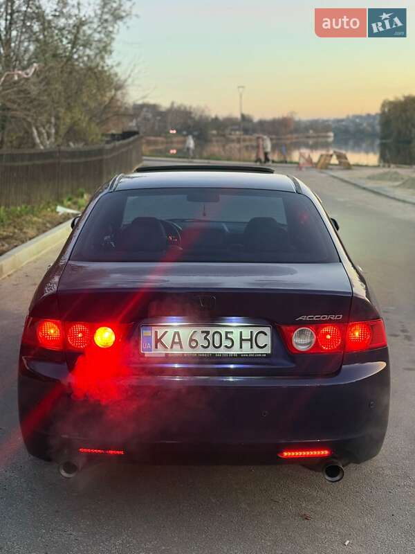Седан Honda Accord 2004 в Білій Церкві