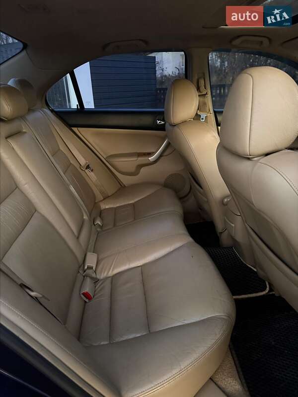 Седан Honda Accord 2004 в Білій Церкві