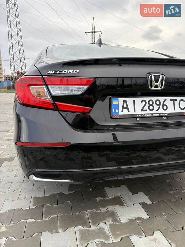 Седан Honda Accord 2020 в Буче
