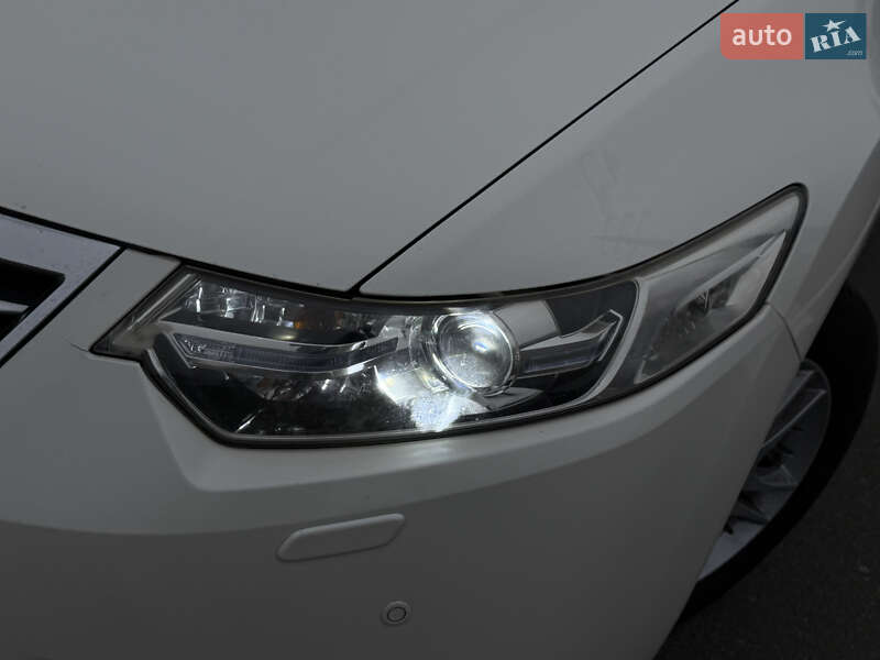 Седан Honda Accord 2011 в Одесі