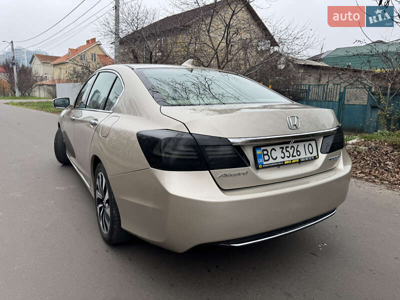 Седан Honda Accord 2014 в Одессе