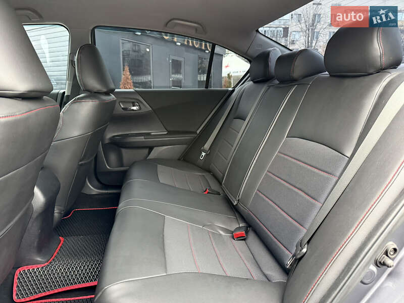 Седан Honda Accord 2015 в Одессе