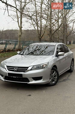 Седан Honda Accord 2013 в Миколаєві