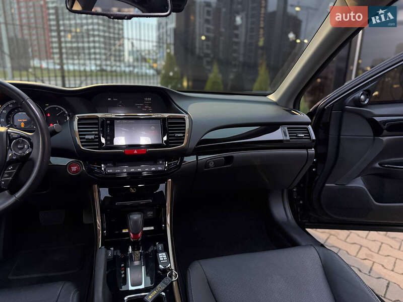 Седан Honda Accord 2017 в Києві фото 16 Седан Honda Accord 2017 в Києві