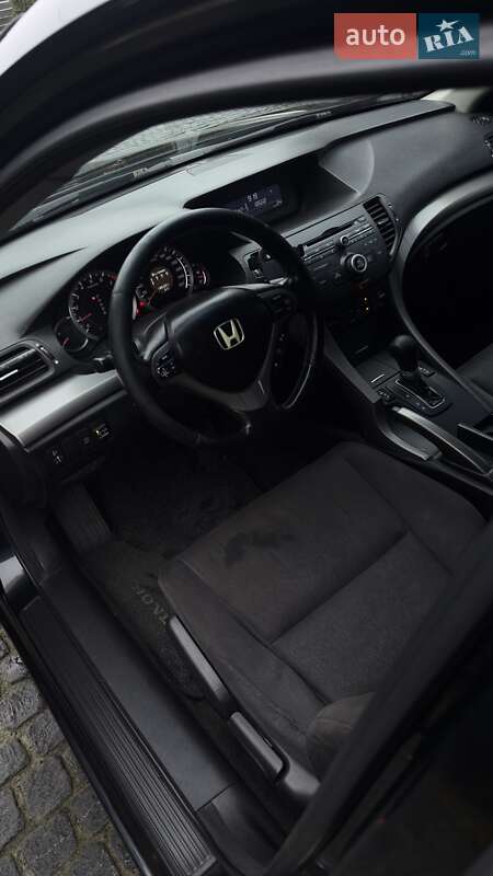 Седан Honda Accord 2008 в Ровно