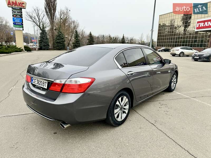 Седан Honda Accord 2015 в Киеве фото 4 Седан Honda Accord 2015 в Киеве