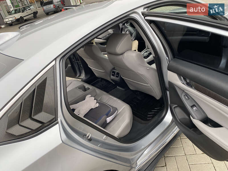 Седан Honda Accord 2017 в Житомире