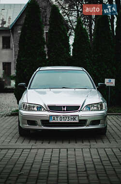 Седан Honda Accord 1999 в Городенке