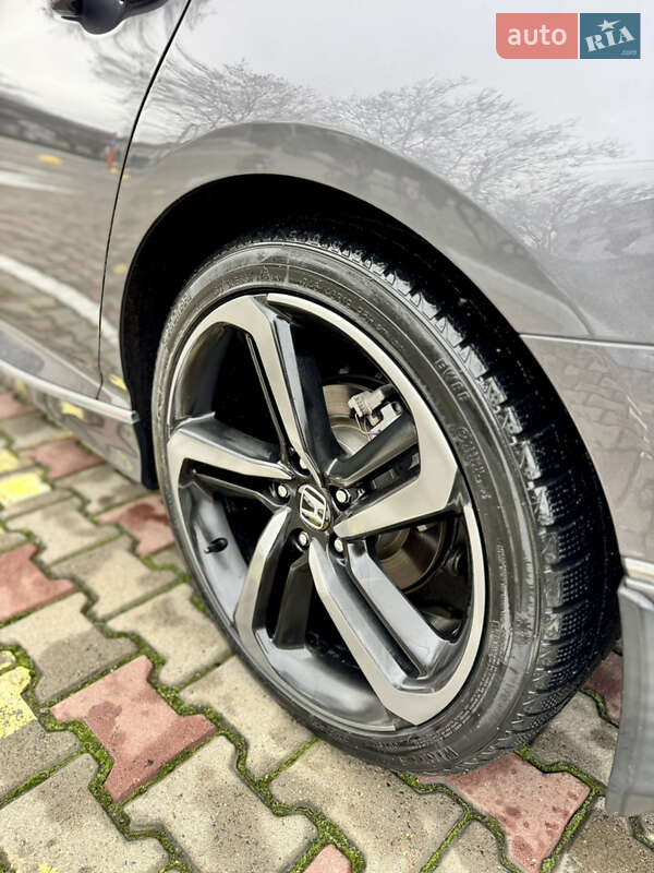 Седан Honda Accord 2018 в Одесі