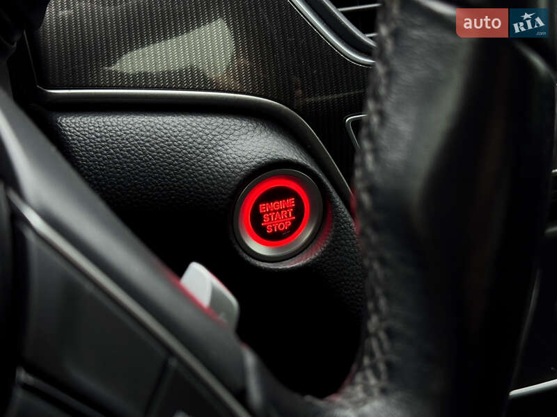 Седан Honda Accord 2020 в Киеве