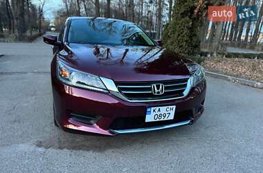 Седан Honda Accord 2013 в Киеве