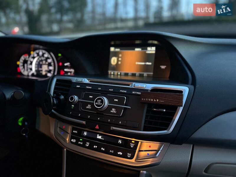 Седан Honda Accord 2013 в Киеве фото 7 Седан Honda Accord 2013 в Киеве