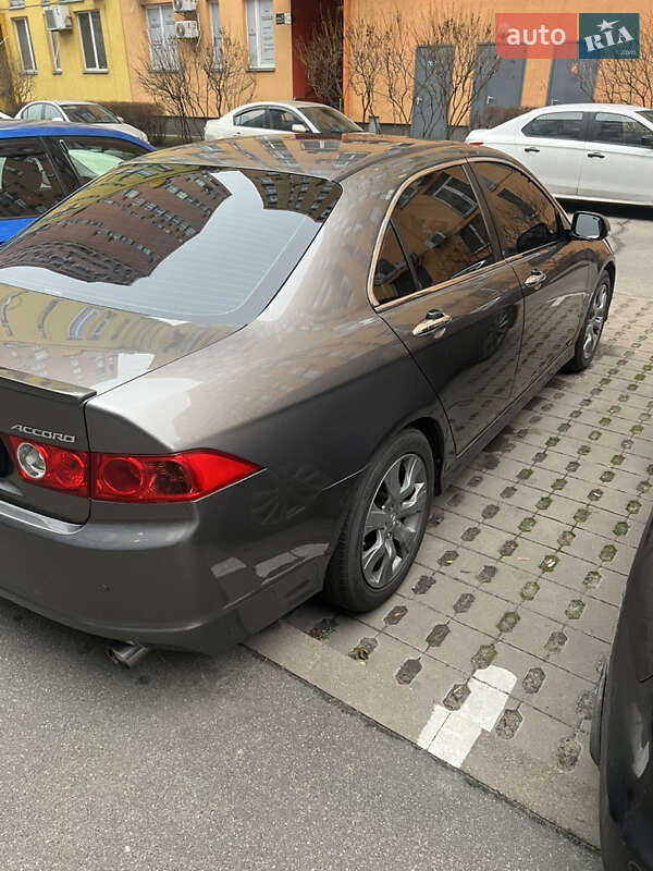 Седан Honda Accord 2007 в Києві