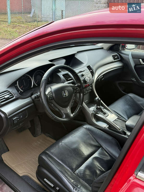 Седан Honda Accord 2010 в Дрогобичі