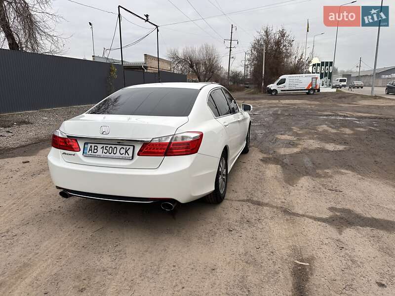 Седан Honda Accord 2013 в Вінниці