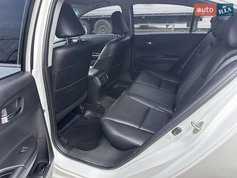 Седан Honda Accord 2013 в Вінниці