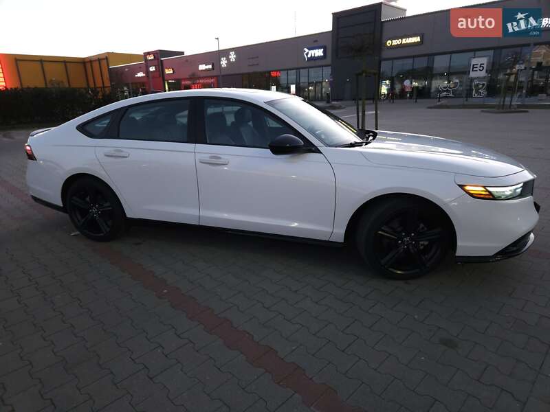 Седан Honda Accord 2024 в Харькове