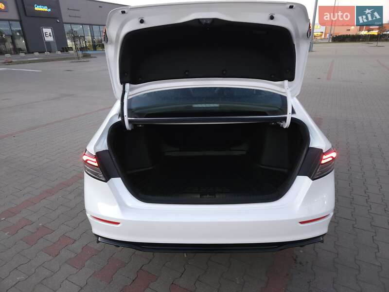 Седан Honda Accord 2024 в Харькове