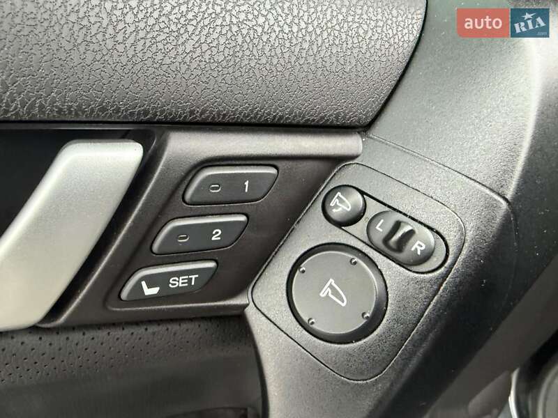 Седан Honda Accord 2011 в Києві