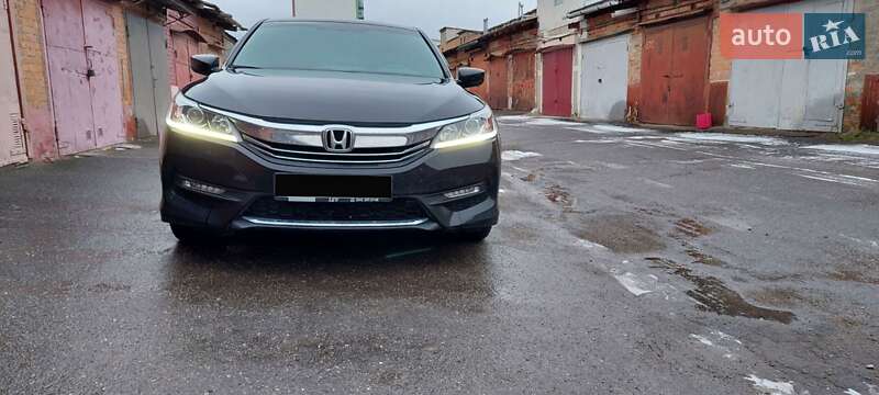 Седан Honda Accord 2017 в Виннице
