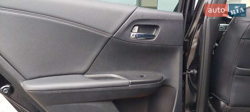 Седан Honda Accord 2017 в Виннице