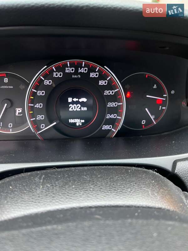 Седан Honda Accord 2013 в Запоріжжі