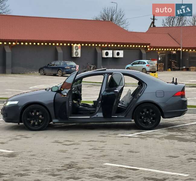 Седан Honda Accord 2006 в Тернополі