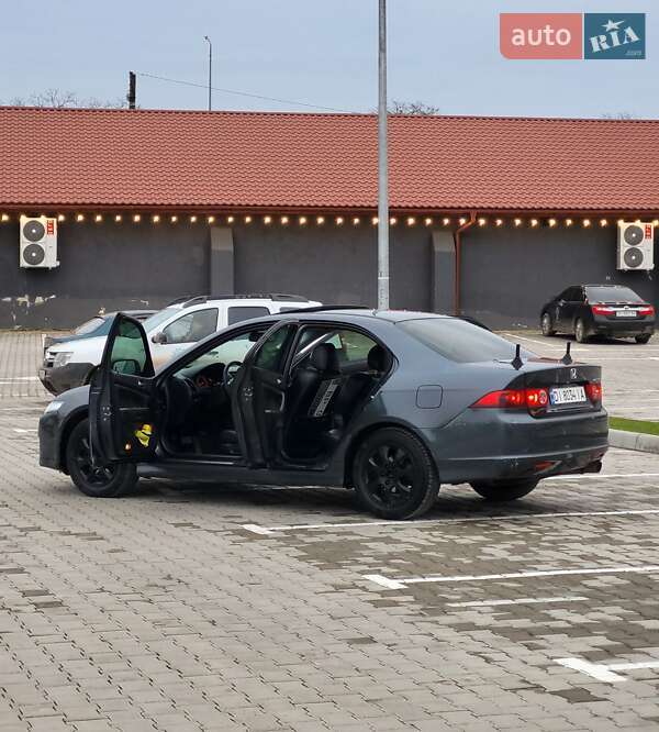 Седан Honda Accord 2006 в Тернополі