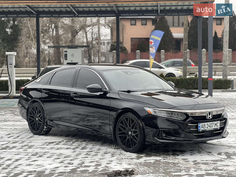Седан Honda Accord 2022 в Вінниці